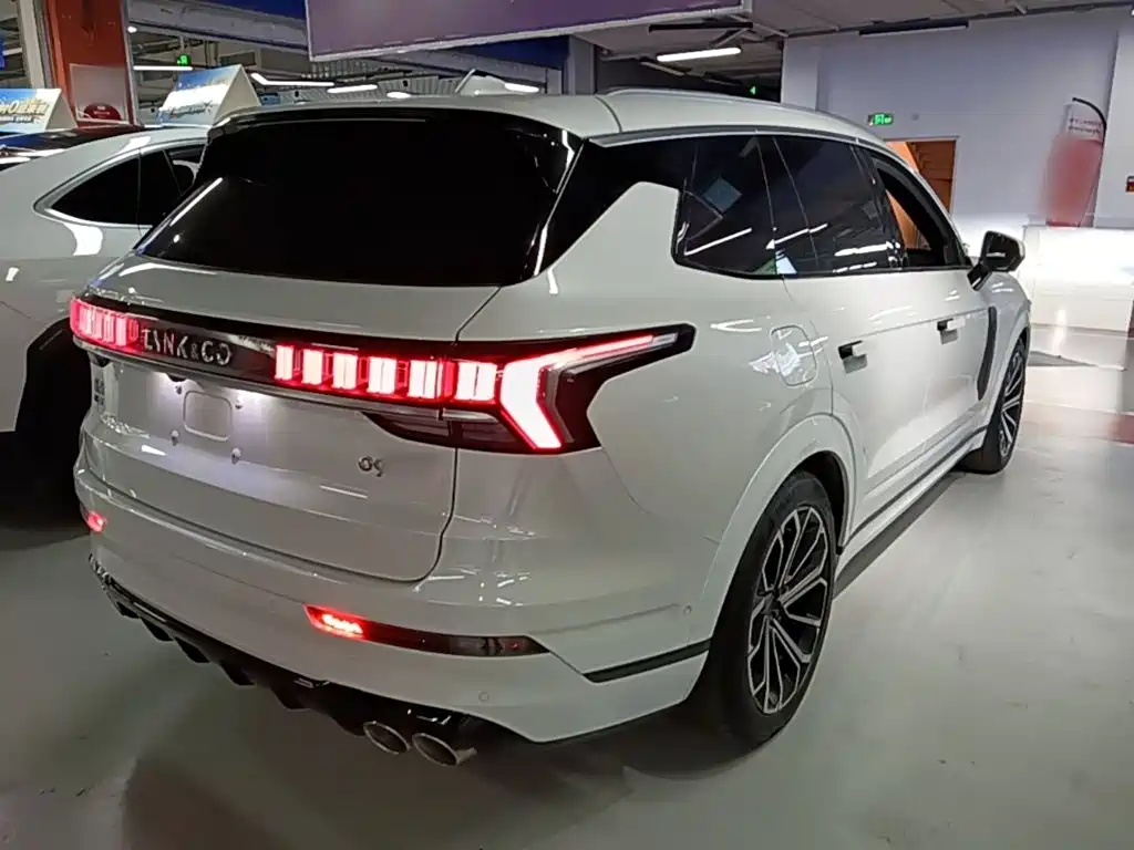 Lynk & Co 09 EM-P — миниатюра 7