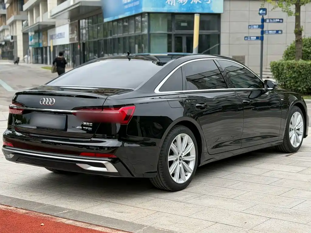 Audi A6L — миниатюра 10