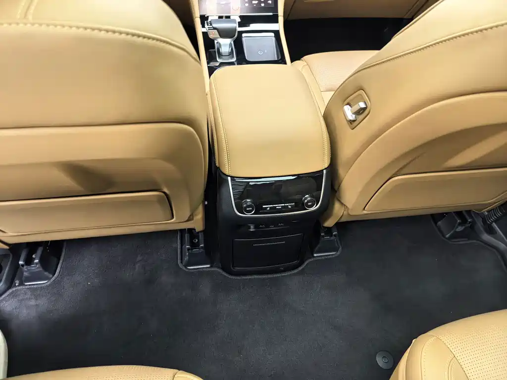 Li Auto Li ONE — миниатюра 7