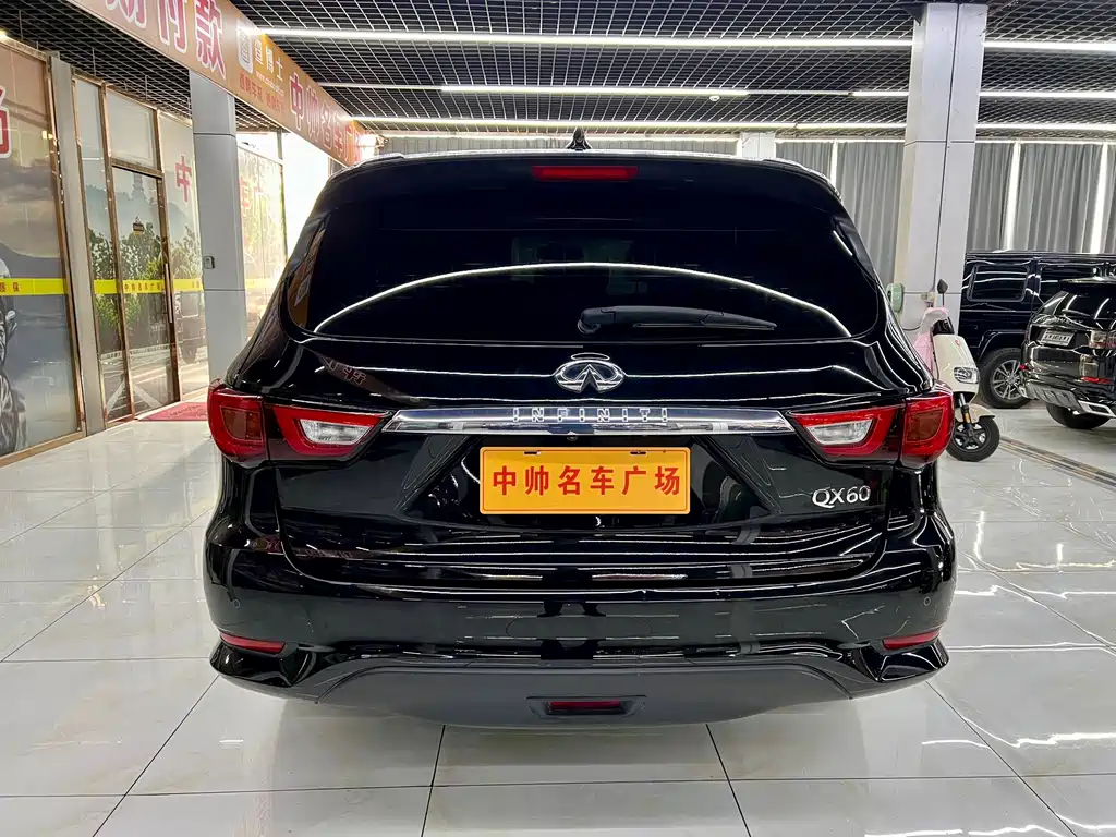 Infiniti QX60 (Import) — миниатюра 5