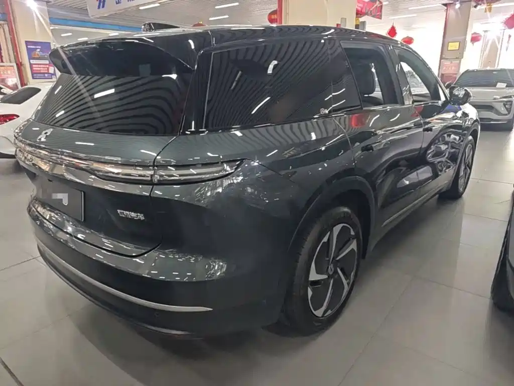 NIO ES8 2023 75kWh