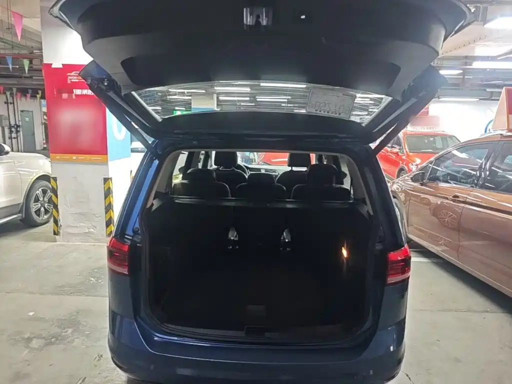Volkswagen Touran — миниатюра 19