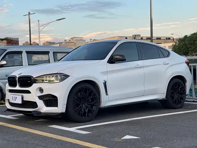 BMW  X6 M 2017