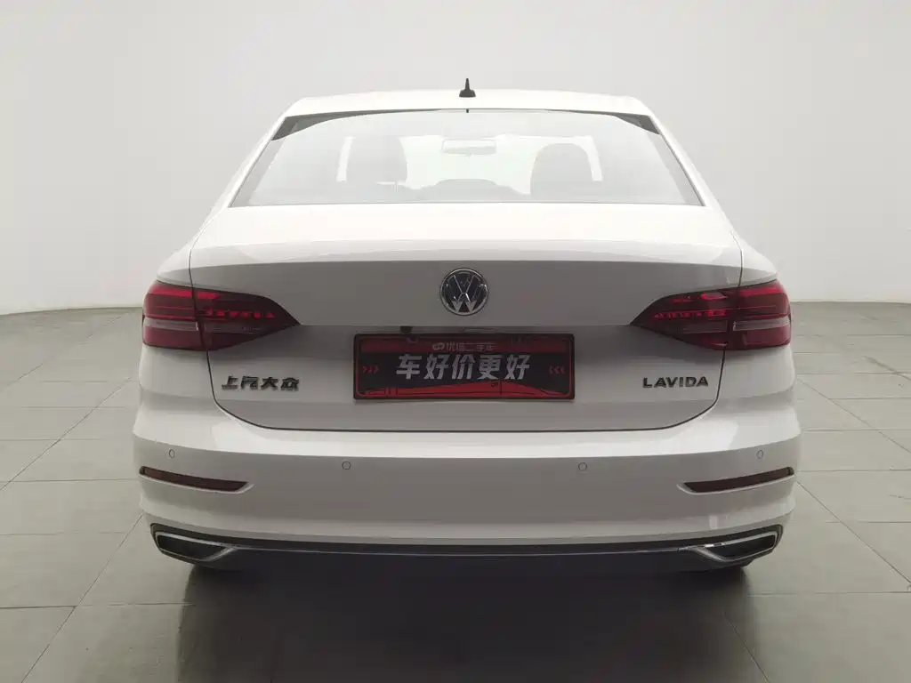 Volkswagen Lavida — миниатюра 4
