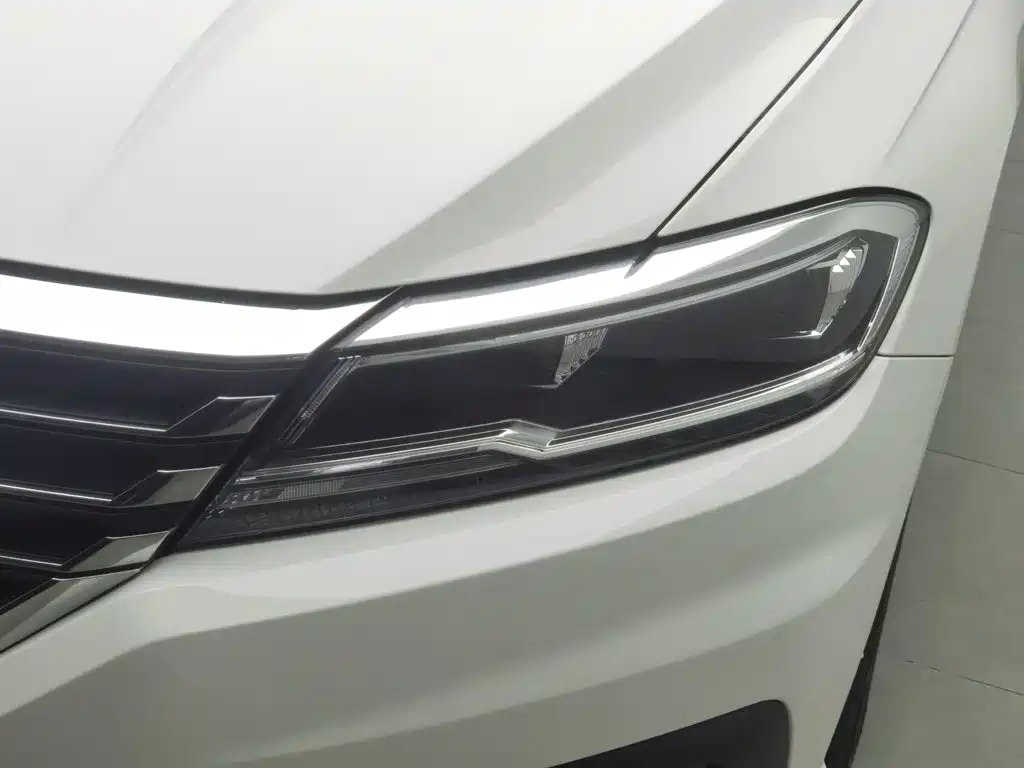Volkswagen Lavida — миниатюра 7