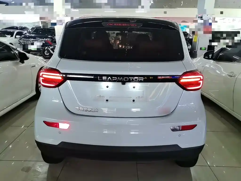Leapmotor Leapmotor T03 — миниатюра 6