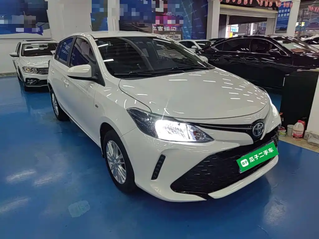 Toyota Vios FS — миниатюра 4