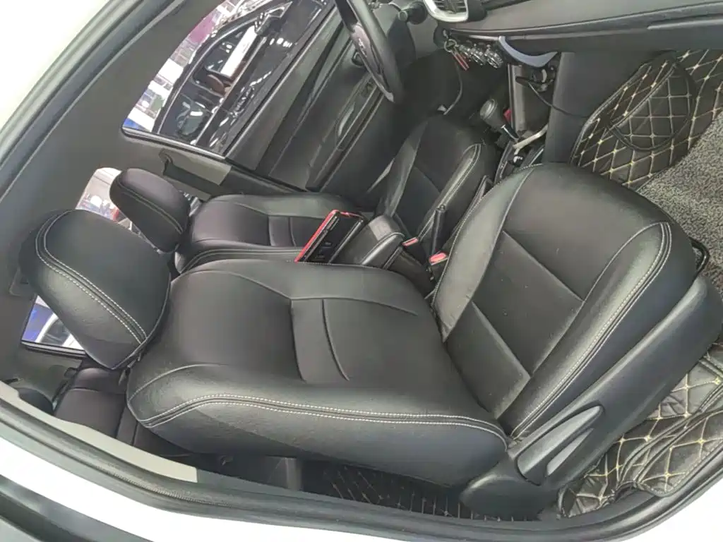 Toyota Vios FS — миниатюра 25
