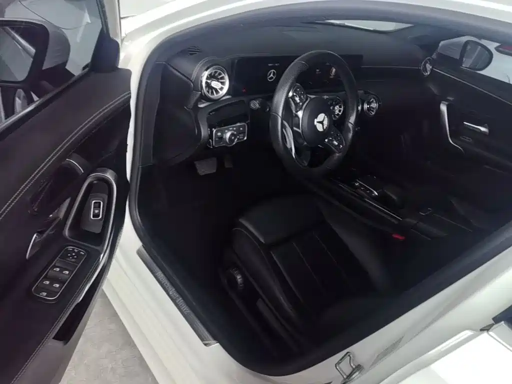 Mercedes-Benz A-Class — миниатюра 15