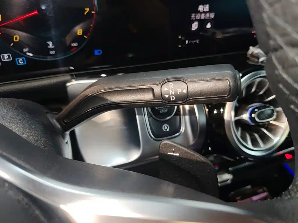 Mercedes-Benz GLB — миниатюра 14