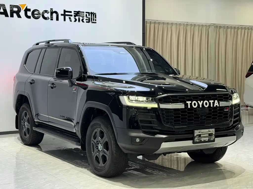 Toyota Land Cruiser — миниатюра 3