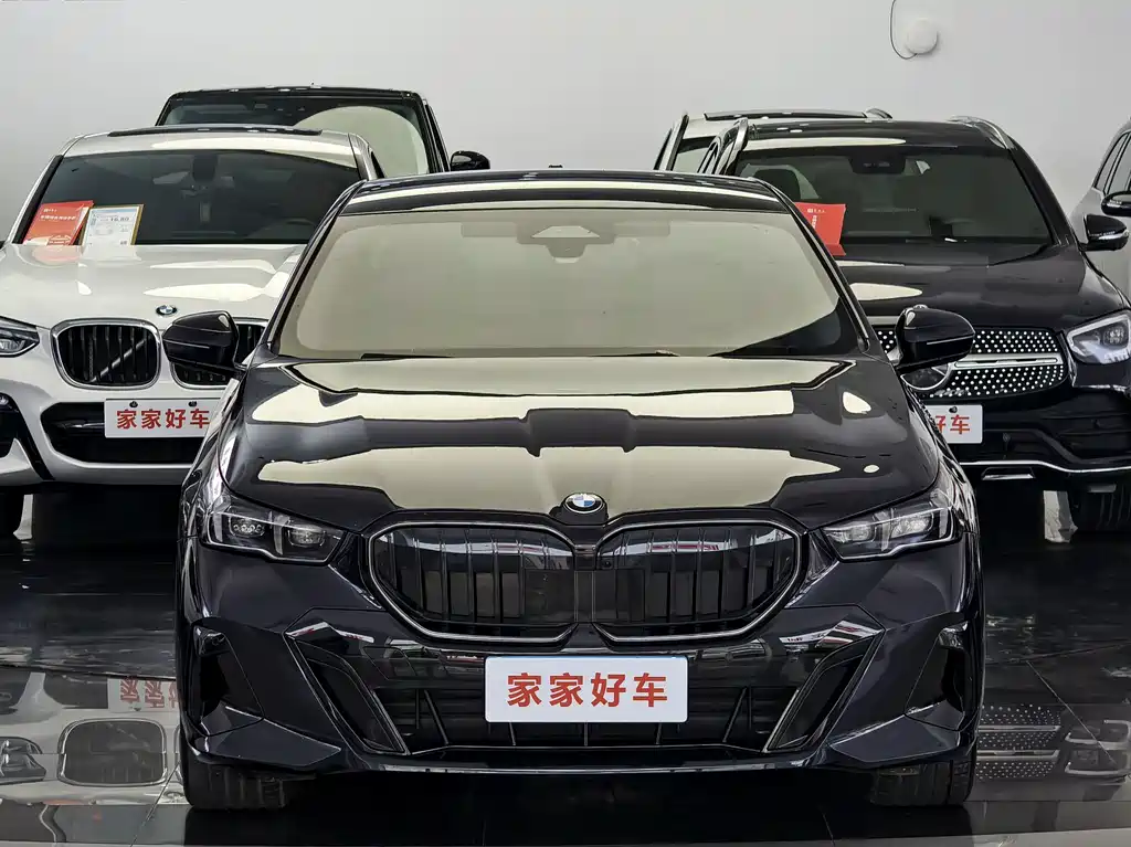 BMW 5 Series — миниатюра 3