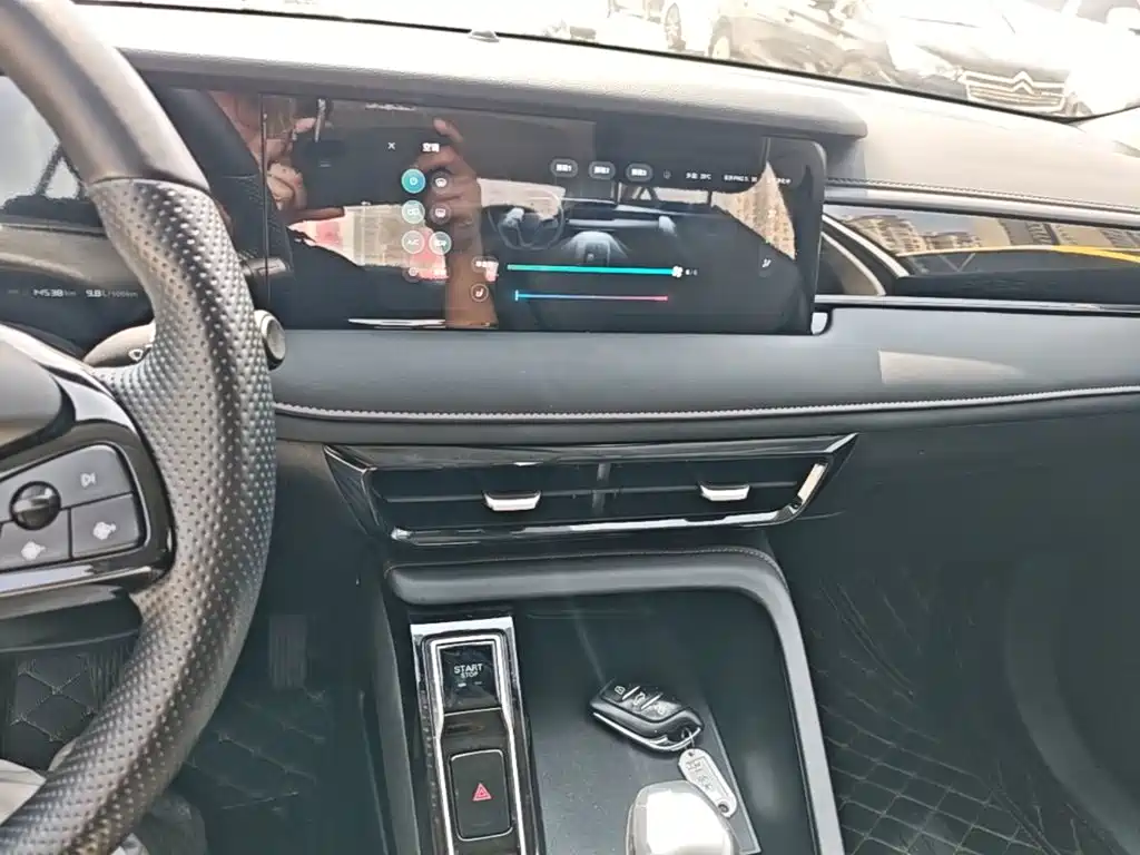 Roewe i5 — миниатюра 13