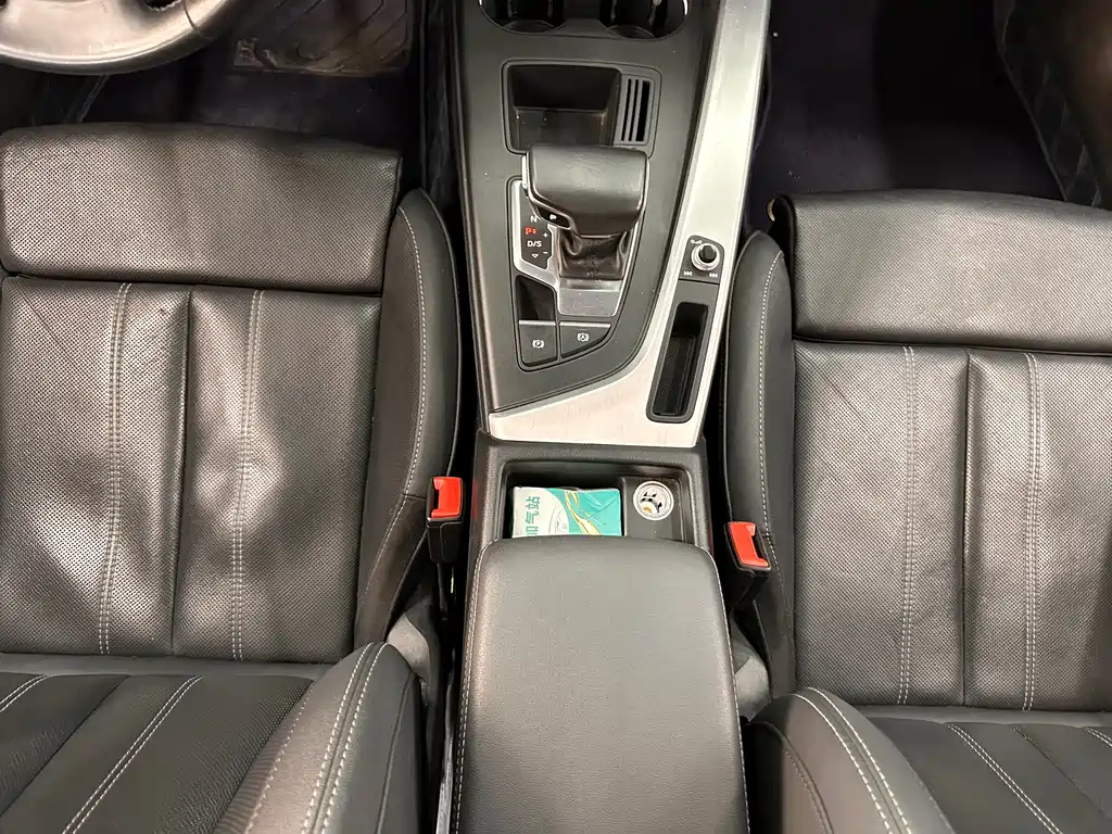 Audi A4L — миниатюра 15