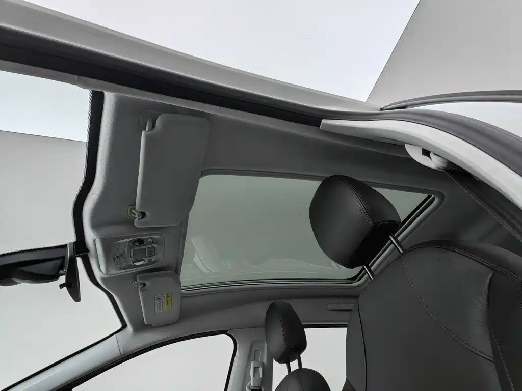 Peugeot 2008 — миниатюра 14