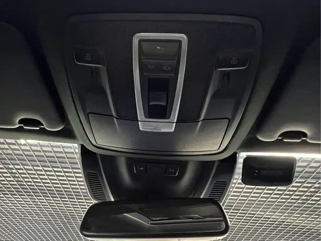 Mercedes-Benz GLE AMG — миниатюра 17