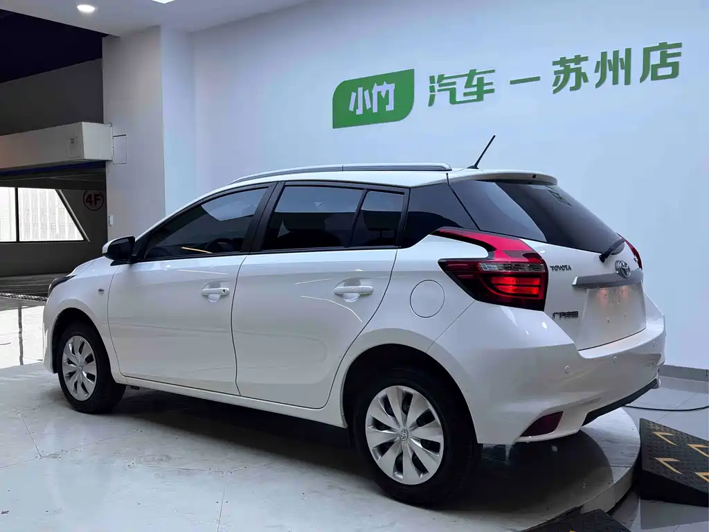 Toyota Yaris L — миниатюра 4