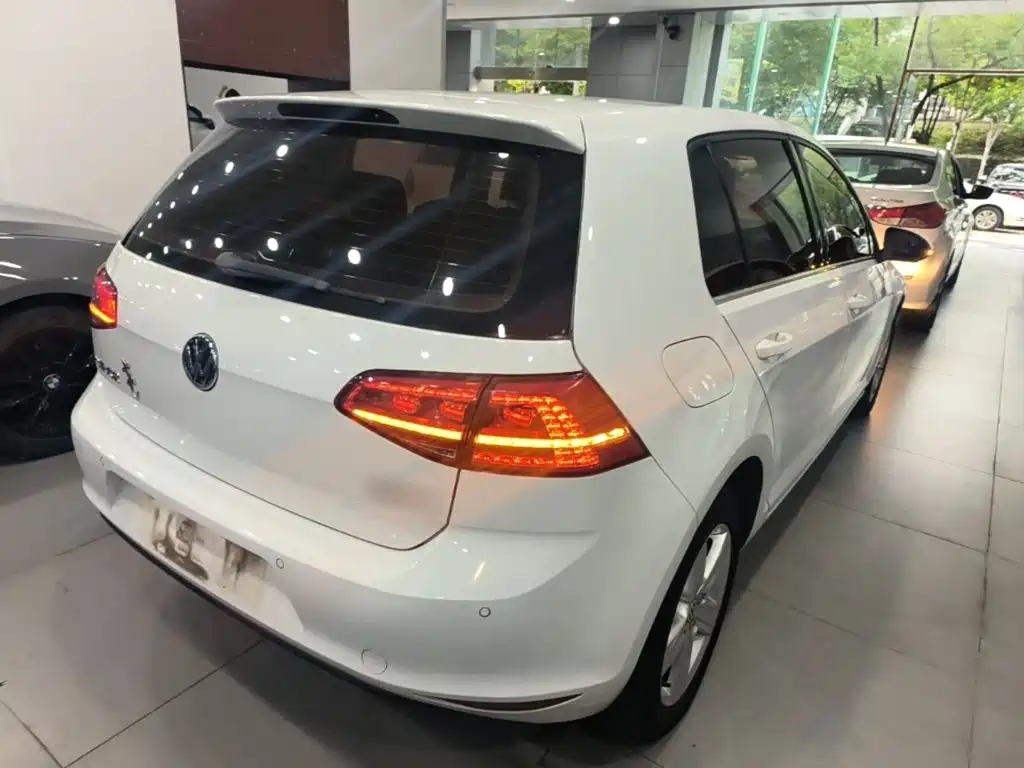 Volkswagen Golf — миниатюра 7
