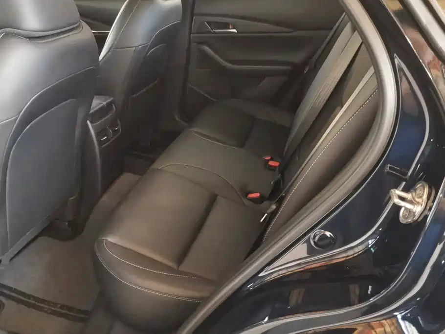 Mazda CX-30 — миниатюра 11