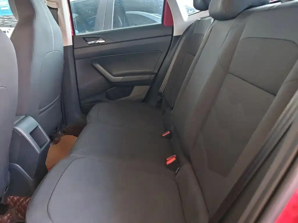 Volkswagen Polo — миниатюра 17