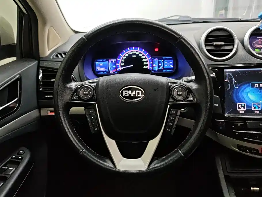 BYD S7 — миниатюра 15