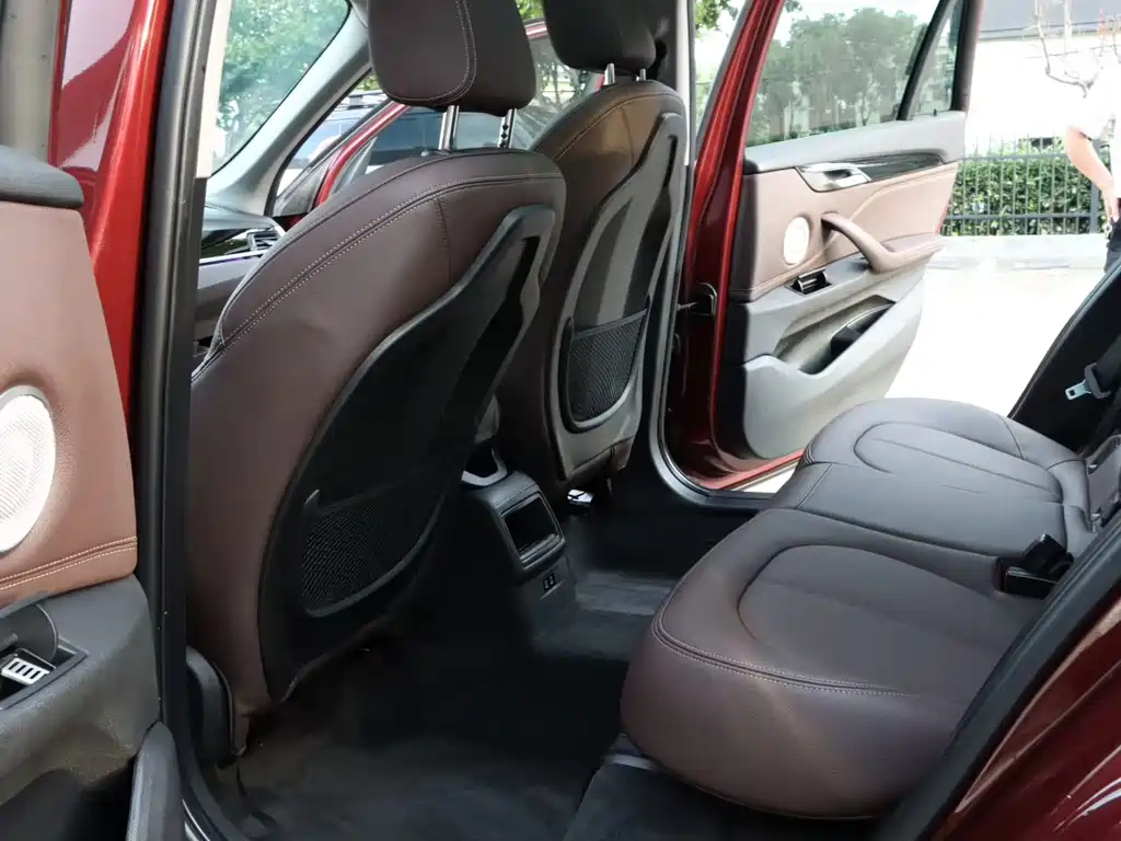BMW X1 — миниатюра 8