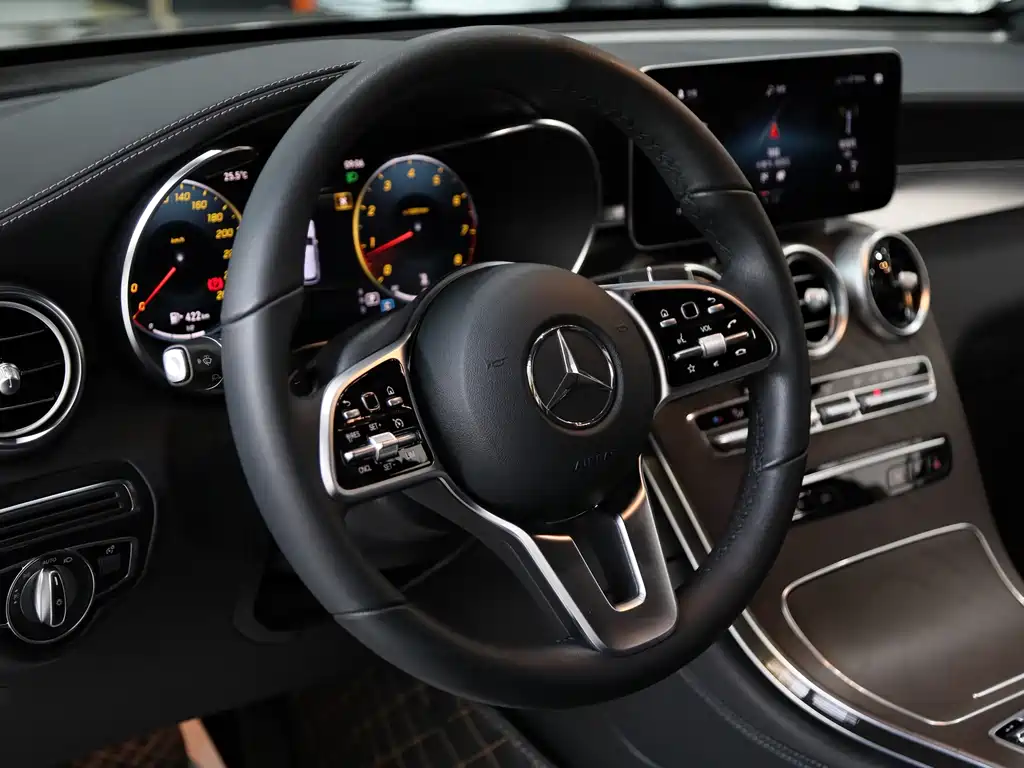 Mercedes-Benz GLC 2022 GLC 260 L 4MATIC Luxury