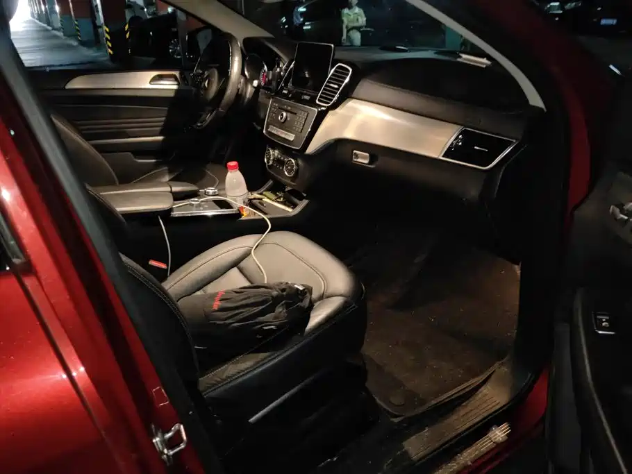Mercedes-Benz GLE Coupe — миниатюра 8