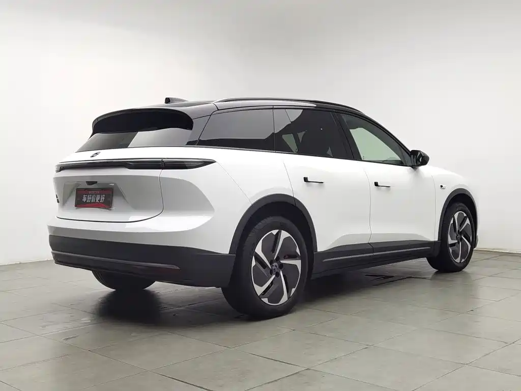 NIO ES6 — миниатюра 2