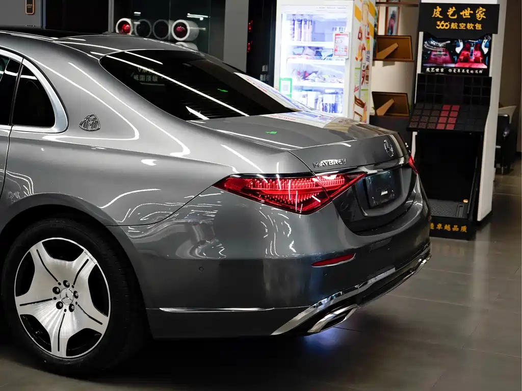 Mercedes-Benz S-Class — миниатюра 4