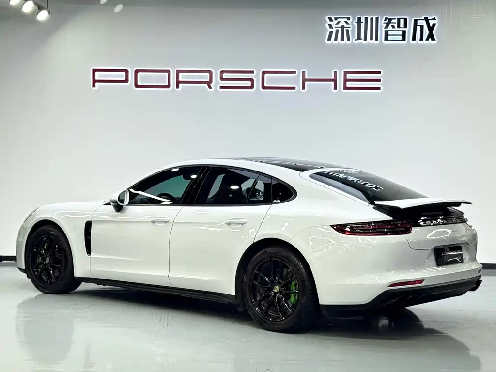 Porsche Panamera — миниатюра 7