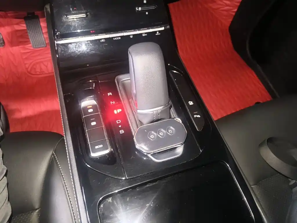Wuling Victory — миниатюра 14
