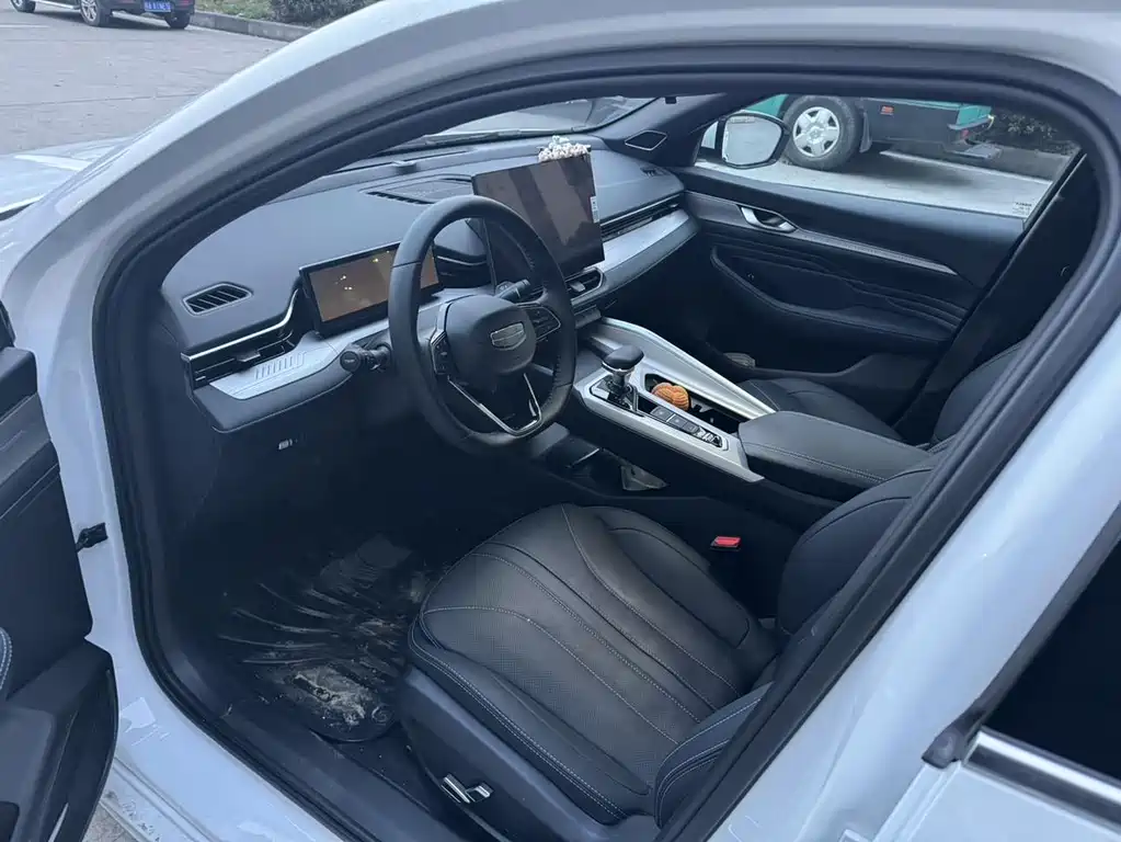 GEELY AUTOMOBILE XINGRUI