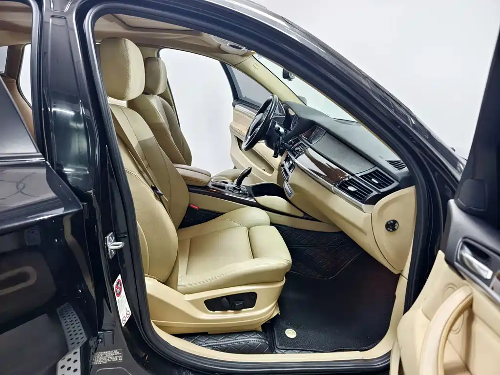 BMW X6 — миниатюра 14