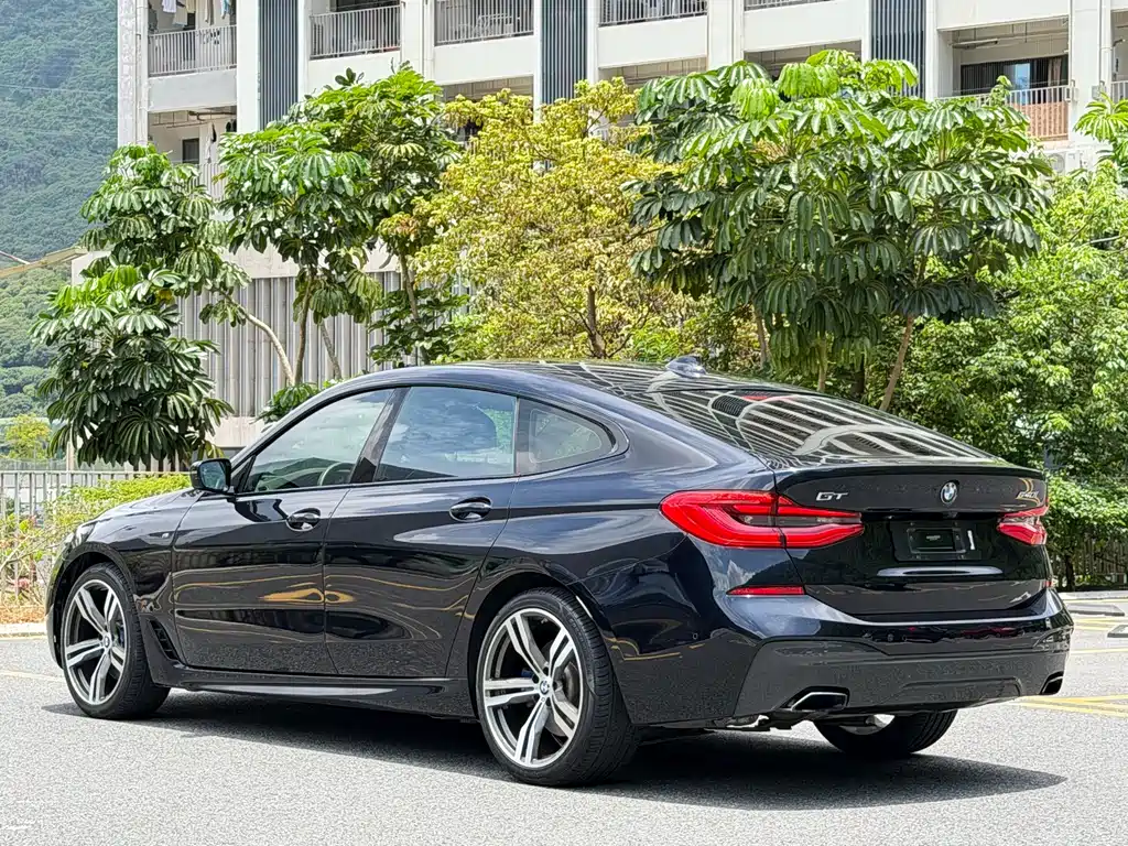 BMW 6 GT 2018 640i xDrive M Sport