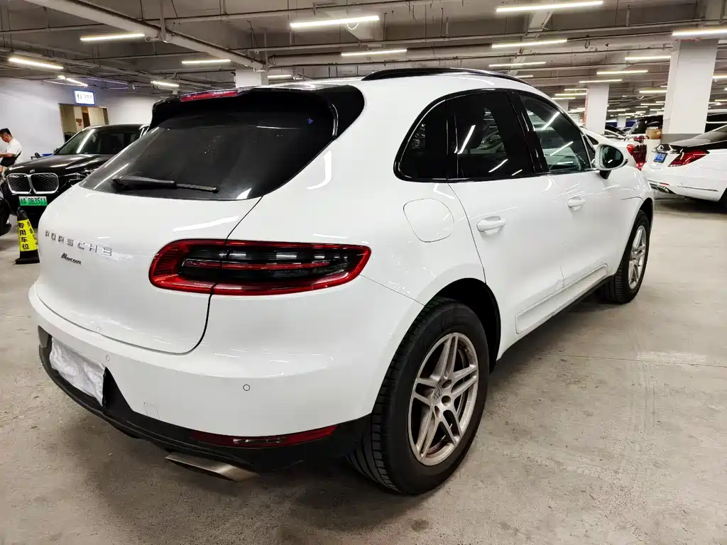 Porsche Macan 2017 Macan 2.0T