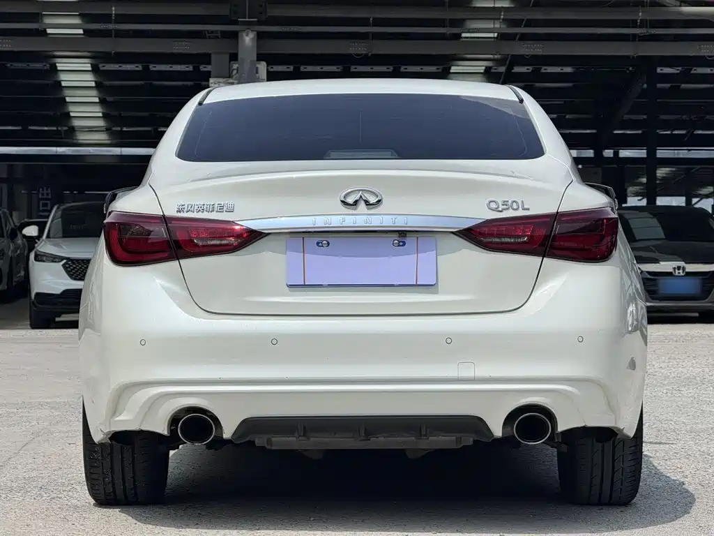 Infiniti Q50L — миниатюра 6