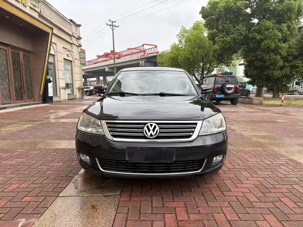 Volkswagen Passat Lingyu — миниатюра 3