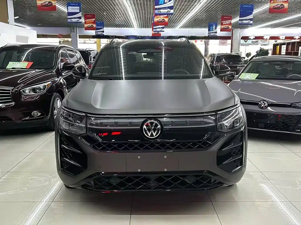 Заказать Volkswagen Teramont 2026 года за 6 094 622 ₽  из Китая