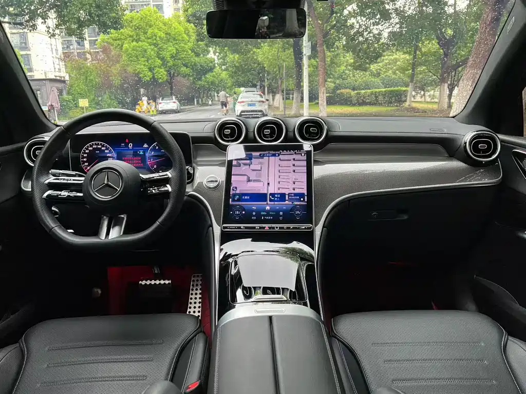 Mercedes-Benz GLC Coupe — миниатюра 8