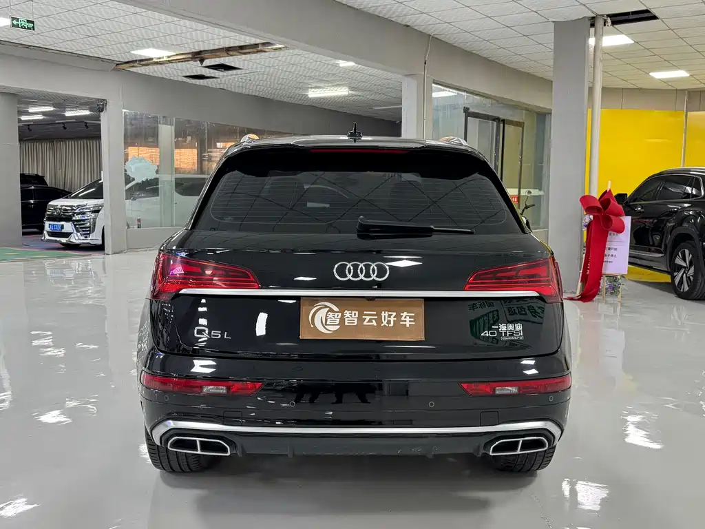 Audi Q5L — миниатюра 8