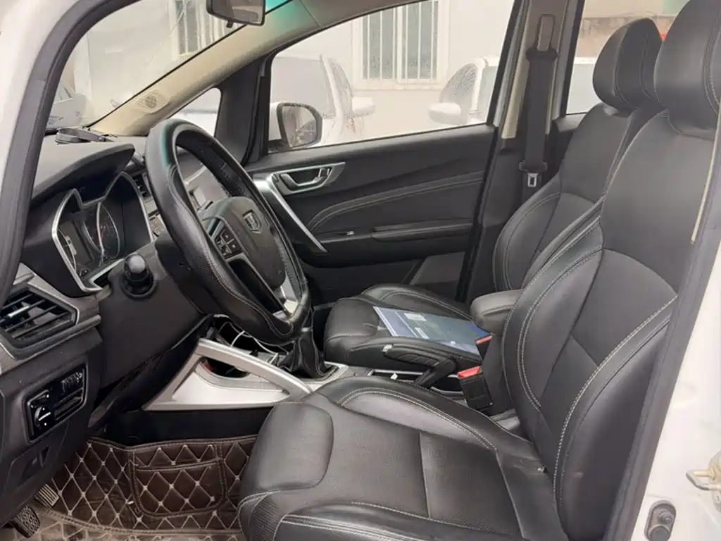 Geely Vision X3 — миниатюра 14
