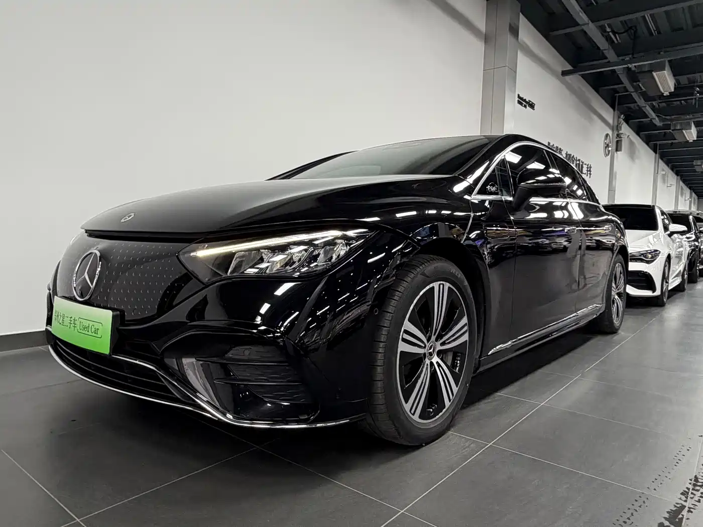 Mercedes-Benz EQE
