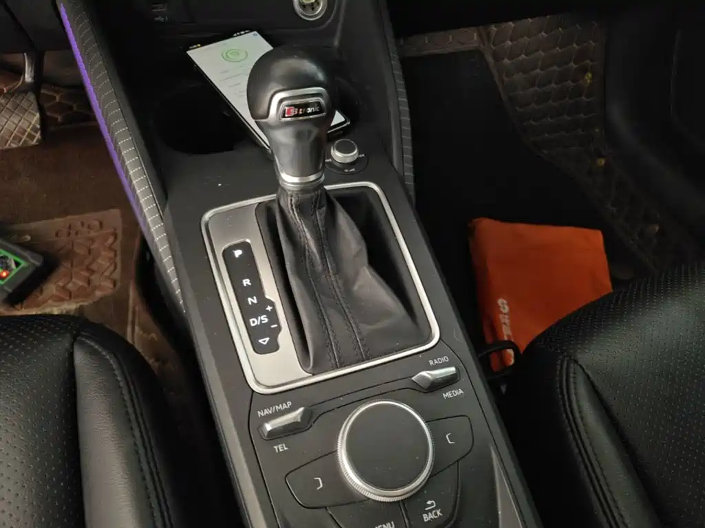 Audi Q2L — миниатюра 14