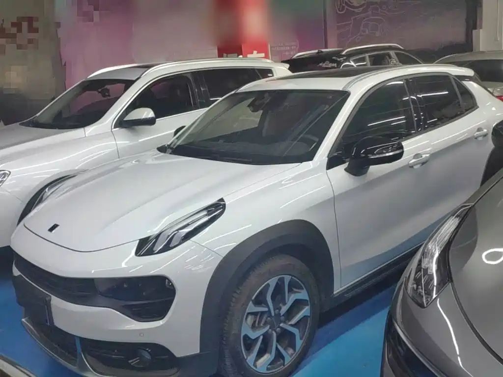 Lynk & Co 02 — миниатюра 2