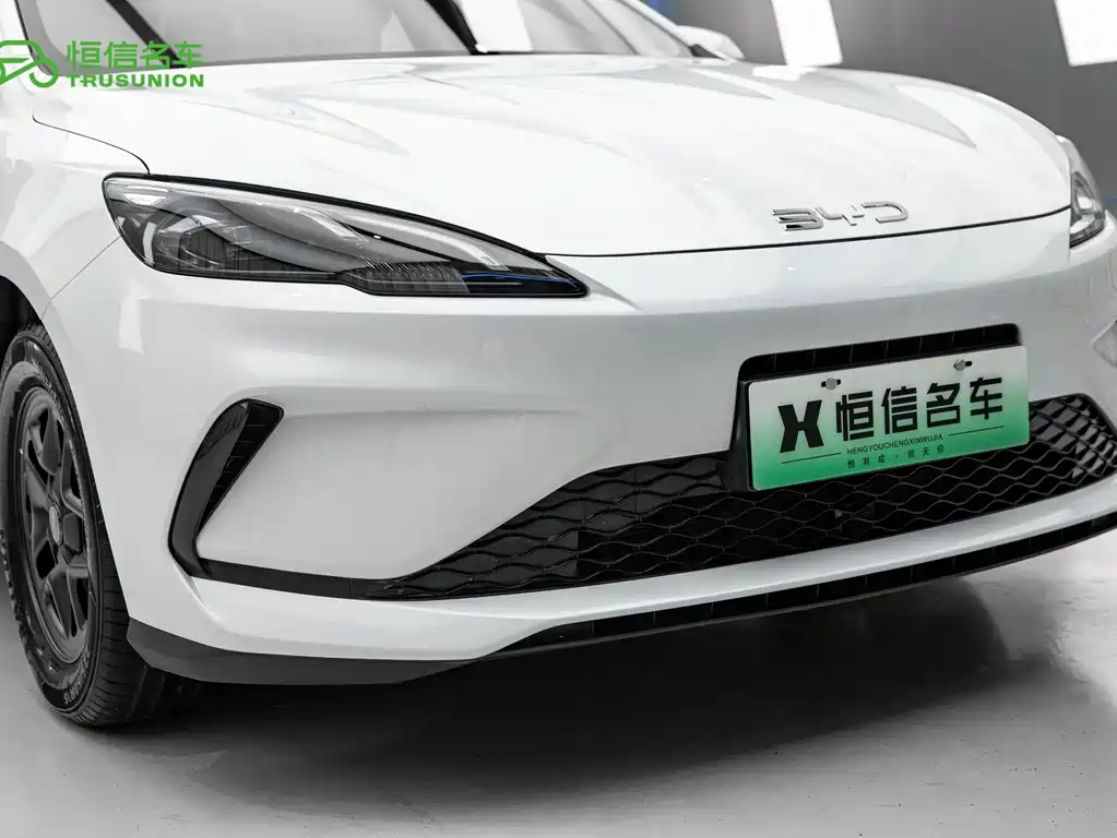 BYD Seal 05 DM-i — миниатюра 9