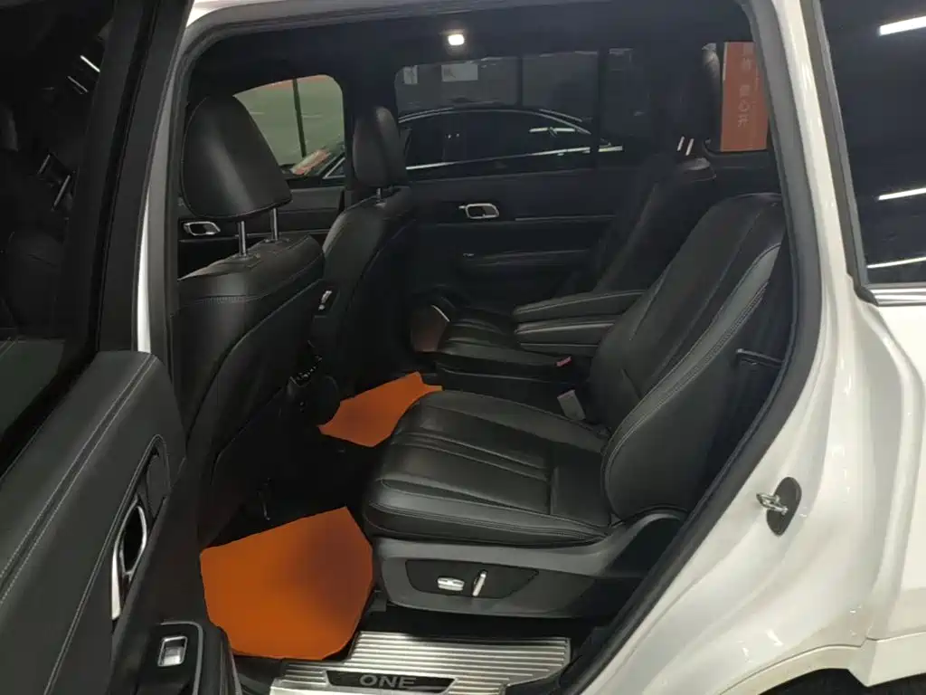 Li Auto Li ONE — миниатюра 17