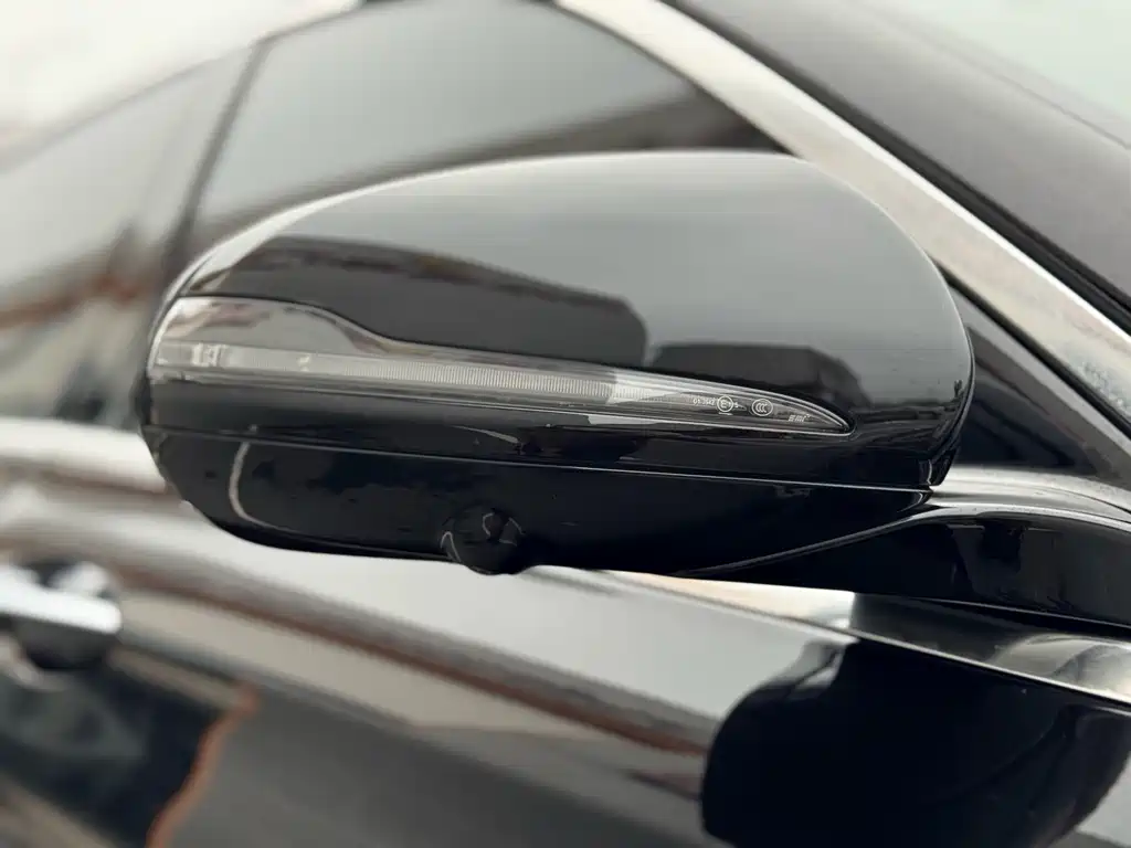 Mercedes-Benz E-Class New Energy — миниатюра 33