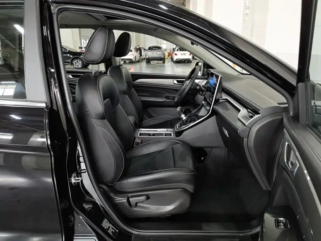 Haval M6 — миниатюра 23