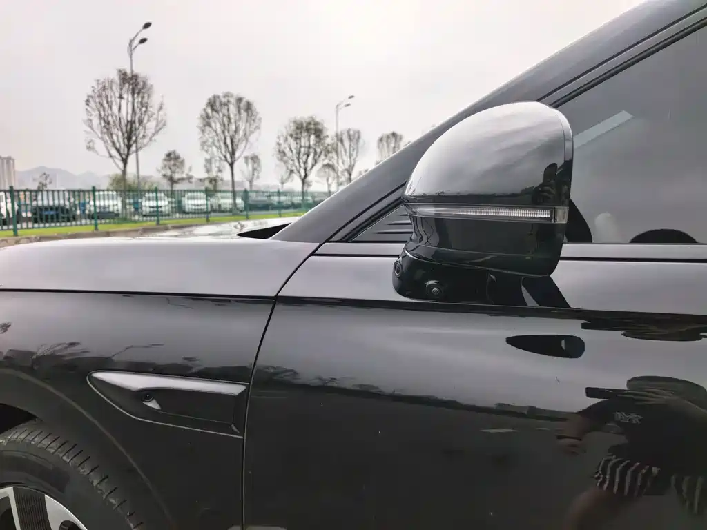 Exeed Xingjiyuan ET — миниатюра 8